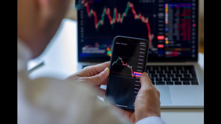 boom and crash strategy pdf class | Synthetic indices class